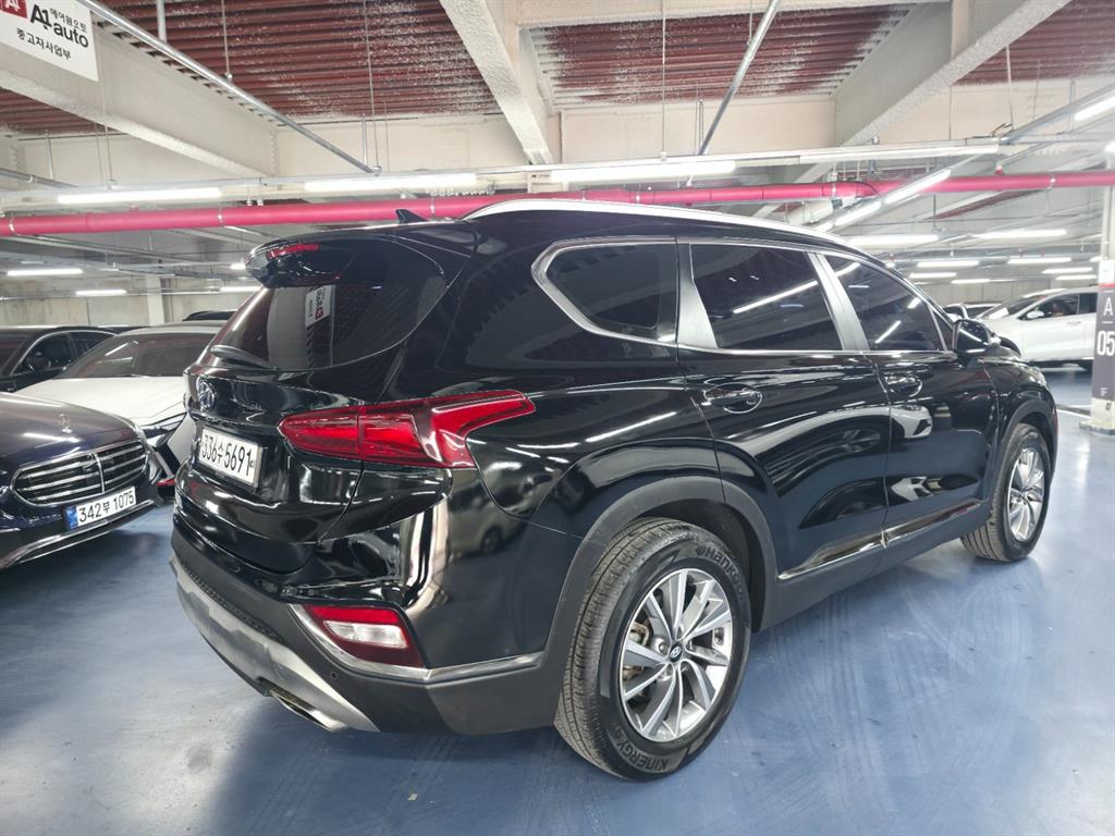 HYUNDAI Santa Fe - Vista 5