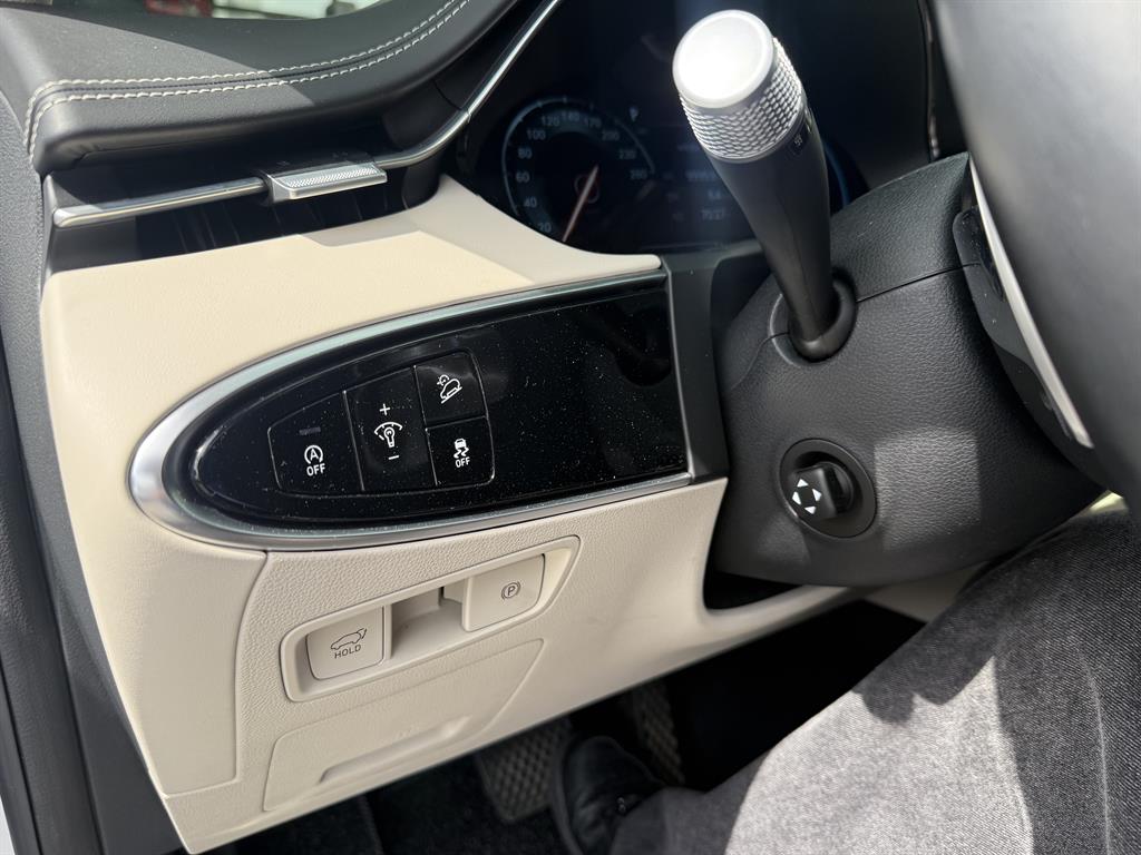 Genesis GV70 - Vista 12