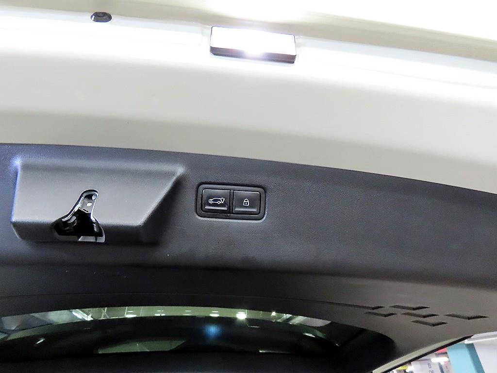 HYUNDAI Santa Fe 2024 Blanco - Importación desde Corea - HF Imports Iquique - Foto 14