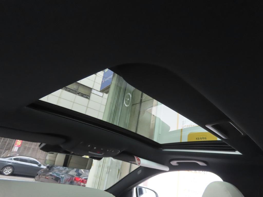 Mercedes Benz E class 2023 Blanco - Importación desde Corea - HF Imports Iquique - Foto 18