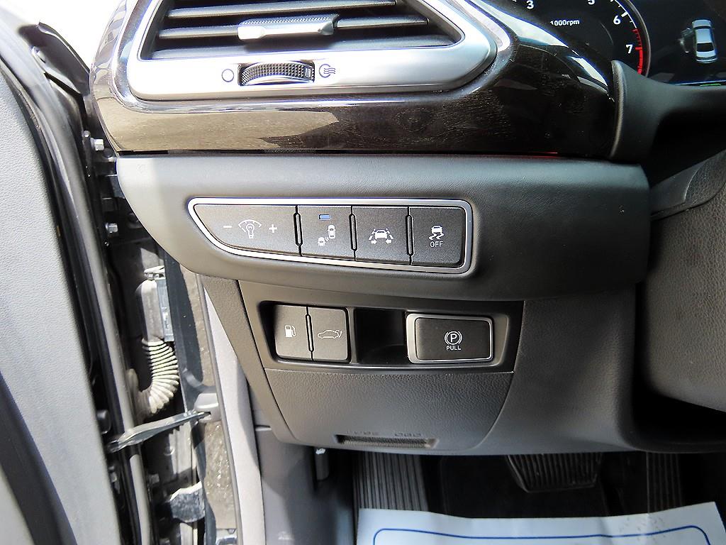 Genesis EQ900 2016 Negro - Importación desde Corea - HF Imports Iquique - Foto 14