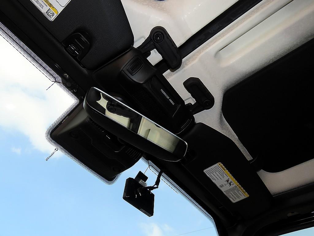 Jeep Wrangler 2024 Negro - Importación desde Corea - HF Imports Iquique - Foto 15