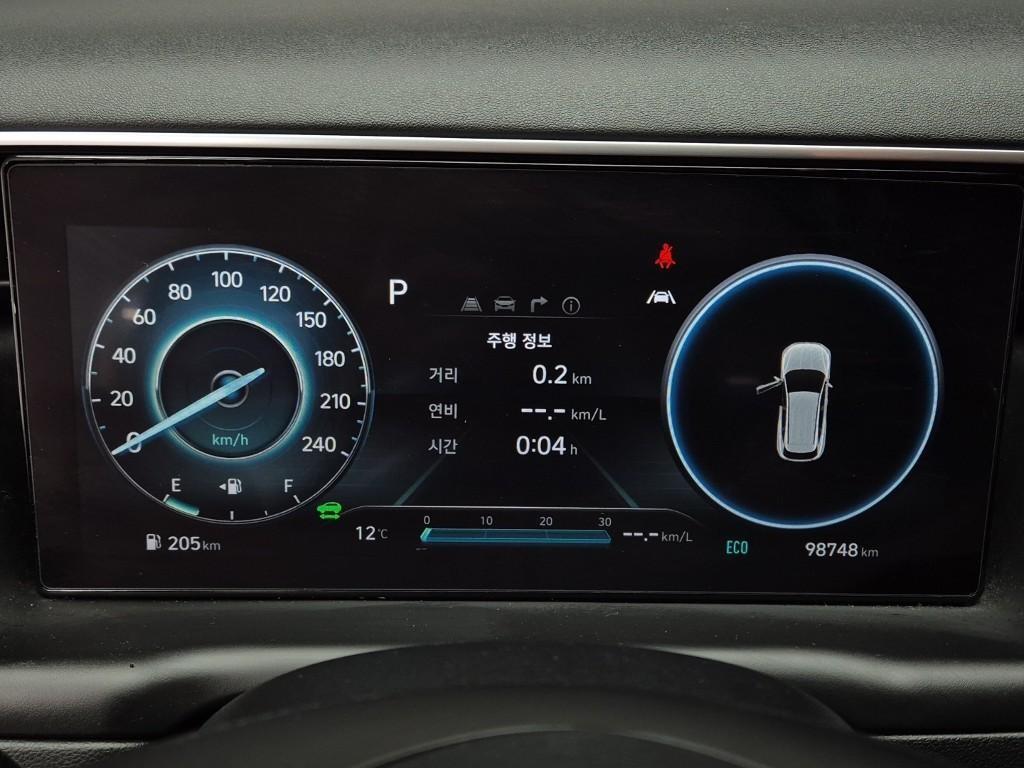 HYUNDAI Tucson - Vista 5