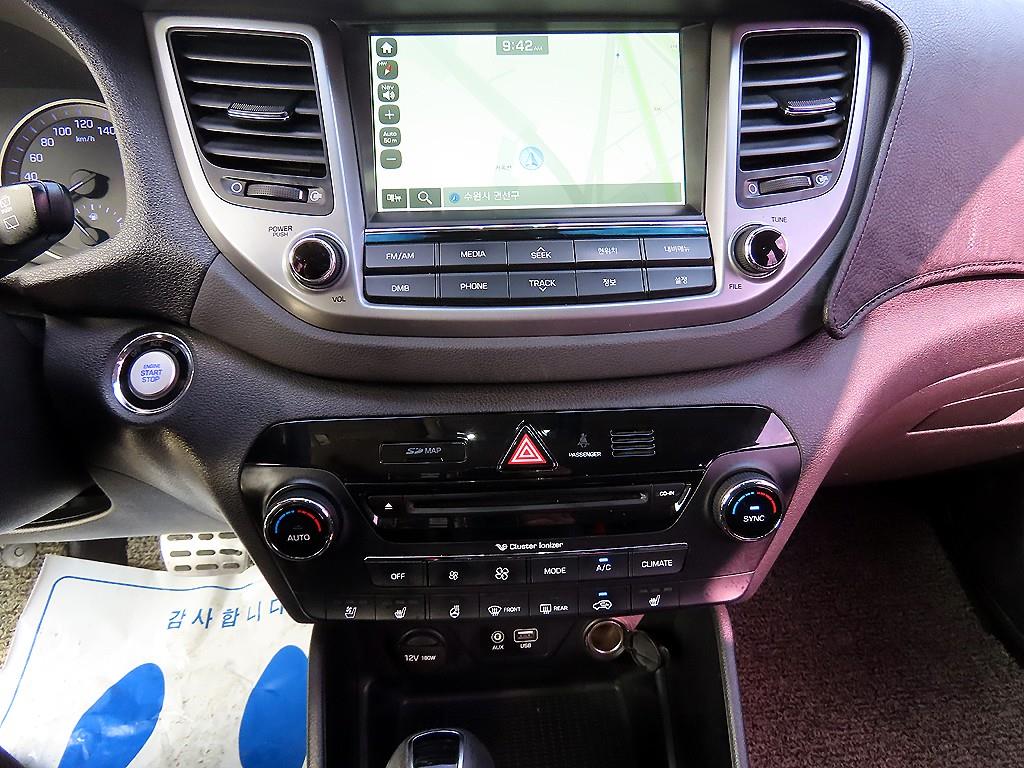 HYUNDAI Tucson 2016 Blanco - Importación desde Corea - HF Imports Iquique - Foto 13