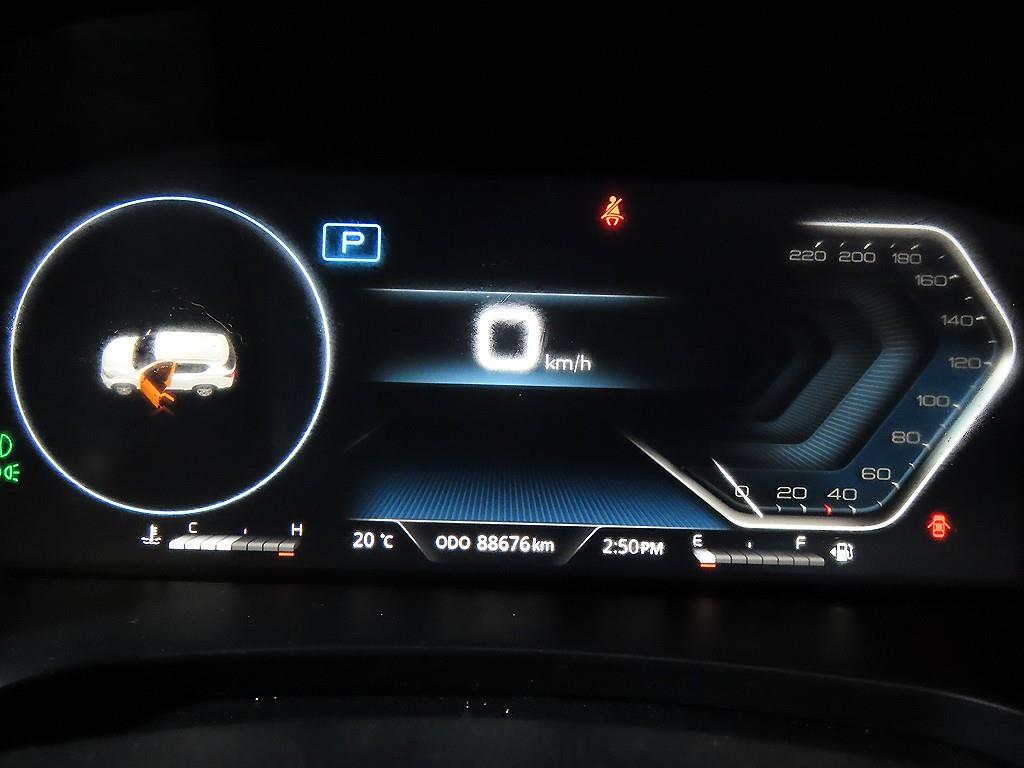 Ssangyong Rexton - Vista 9