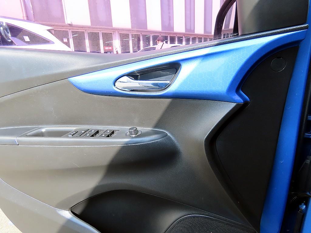 Chevrolet Spark - Vista 12