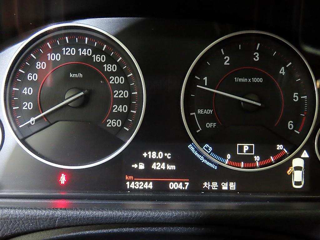 BMW 4 Series - Vista 9