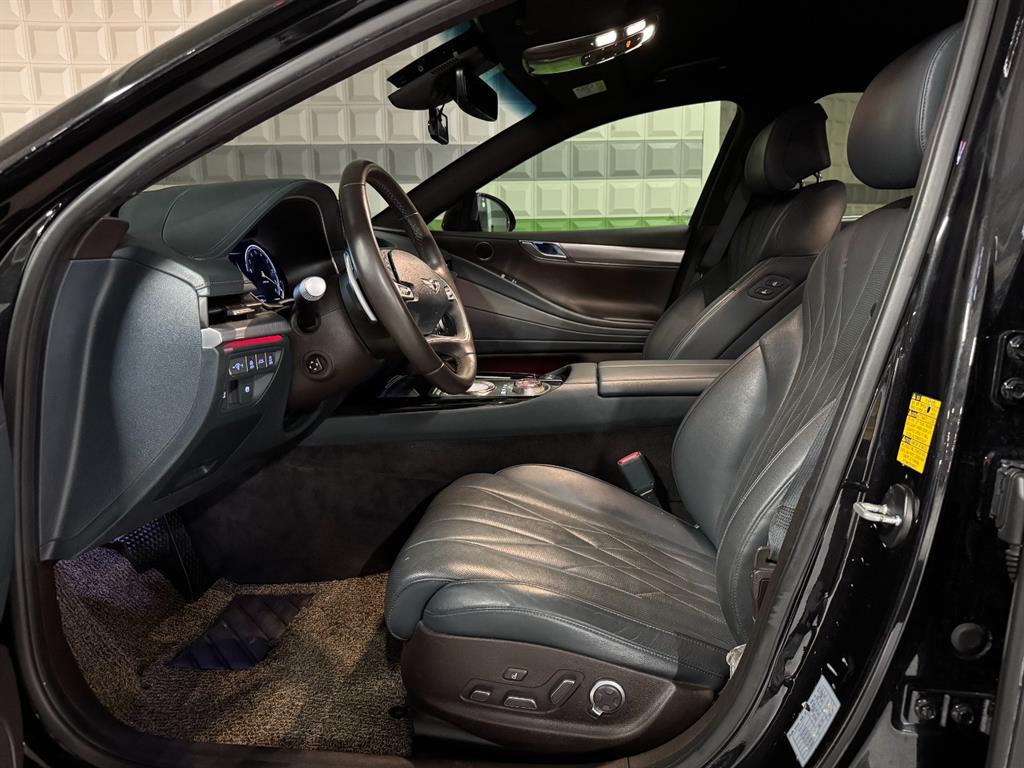 Genesis G80 - Vista 6