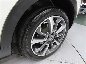 Ssangyong Tivoli - Vista 10