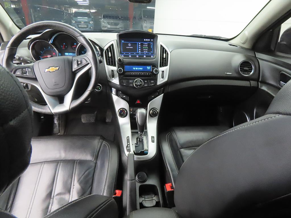 Chevrolet Cruise - Vista 7