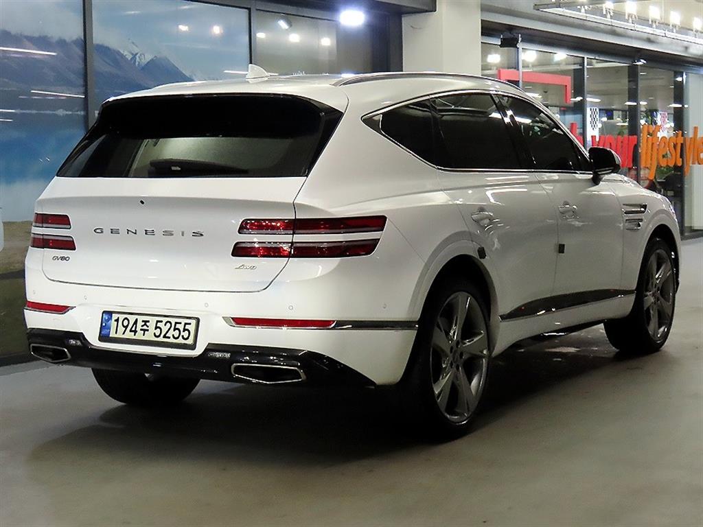 Genesis GV80 - Vista 4
