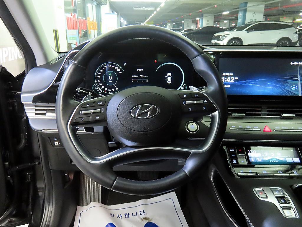 HYUNDAI Grandeur - Vista 8