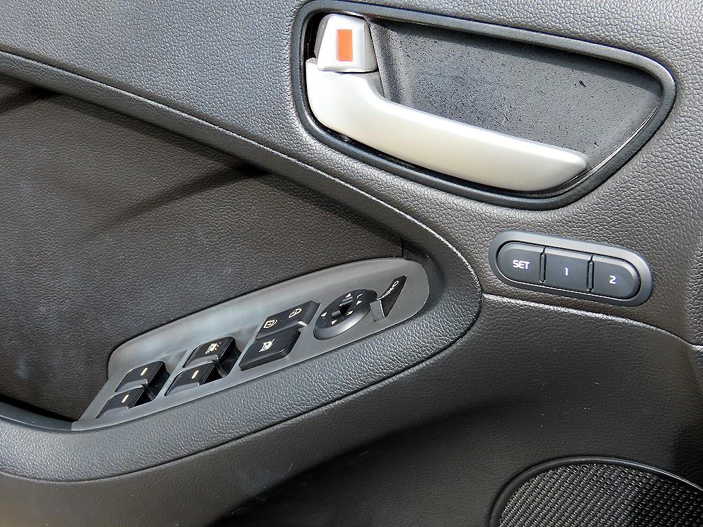 KIA K3 - Vista 11