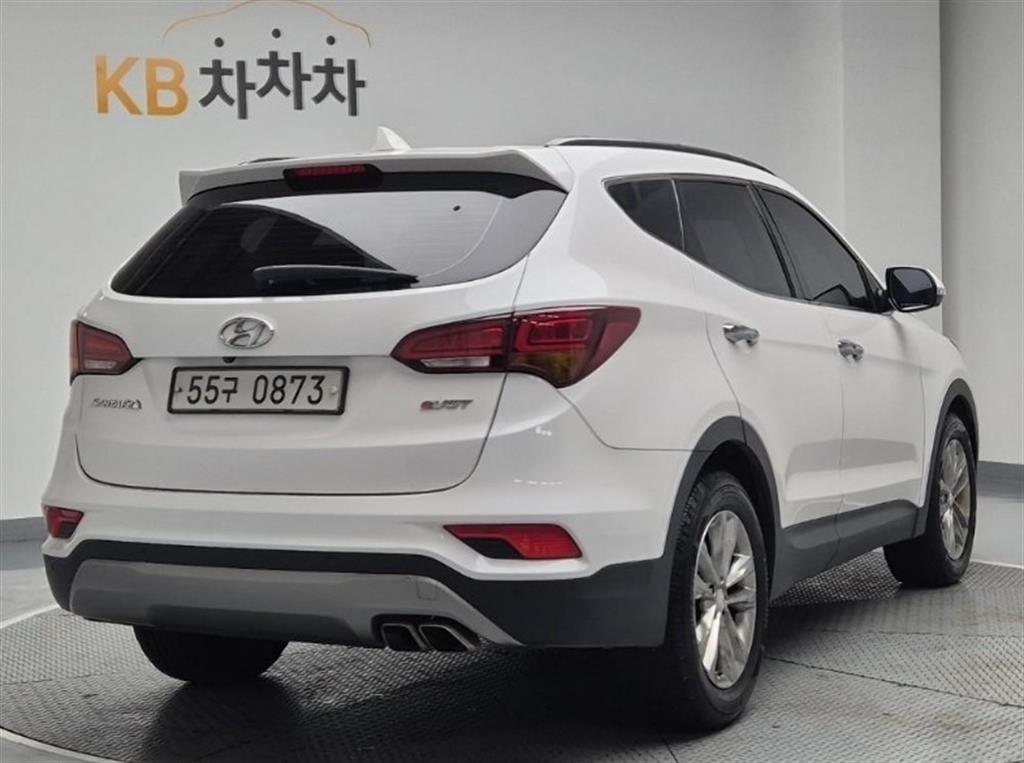 HYUNDAI Santa Fe - Vista 4