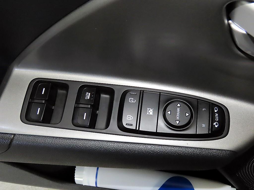 KIA Niro 2023 Blanco - Importación desde Corea - HF Imports Iquique - Foto 13