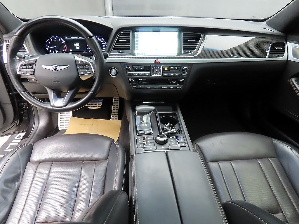 Genesis G80 - Vista 7