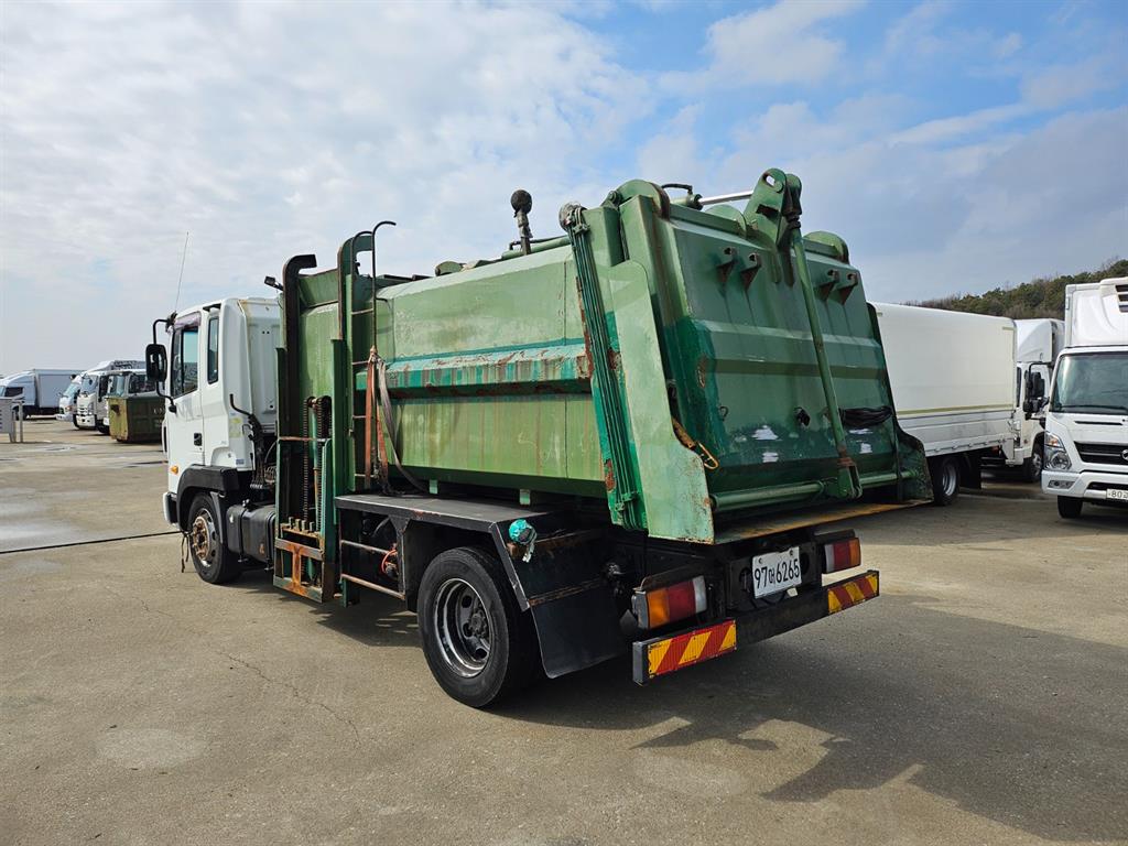 medium and large cargo Special - Vista 6