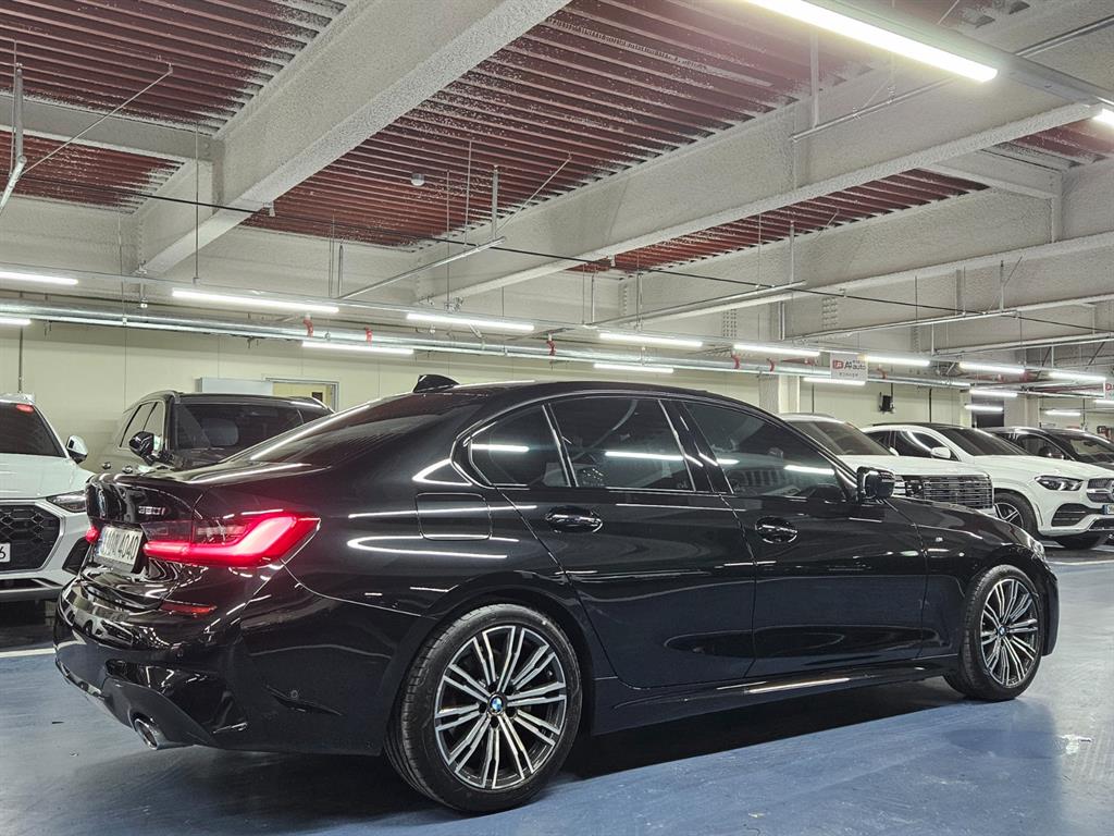 BMW 3 series - Vista 4