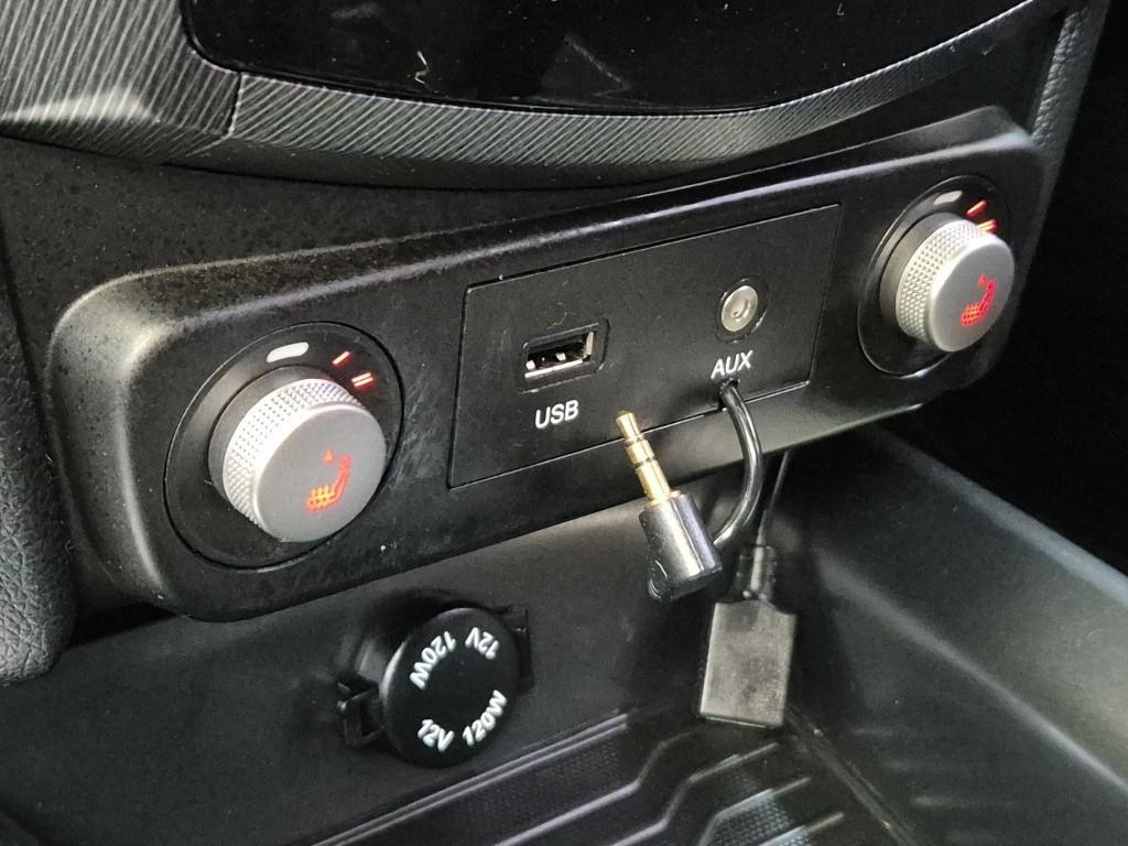 Ssangyong Tivoli 2017 Blanco - Importación desde Corea - HF Imports Iquique - Foto 15