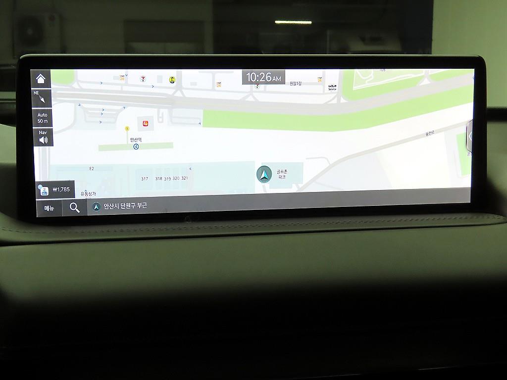 Genesis GV80 - Vista 9