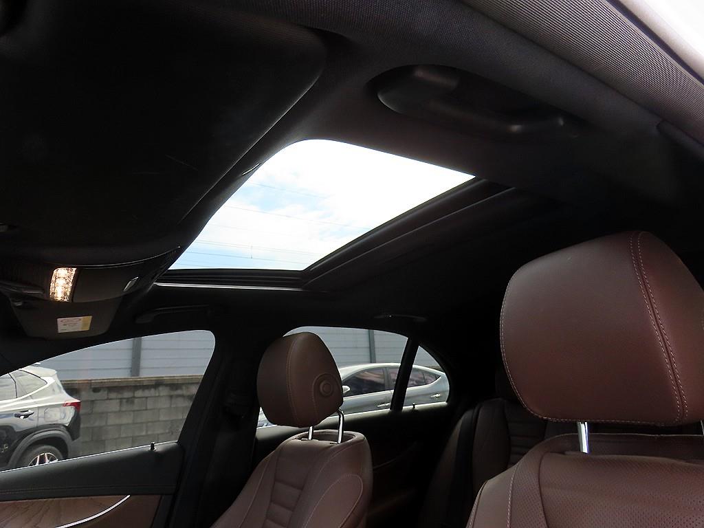 Mercedes Benz E class 2021 Blanco - Importación desde Corea - HF Imports Iquique - Foto 17