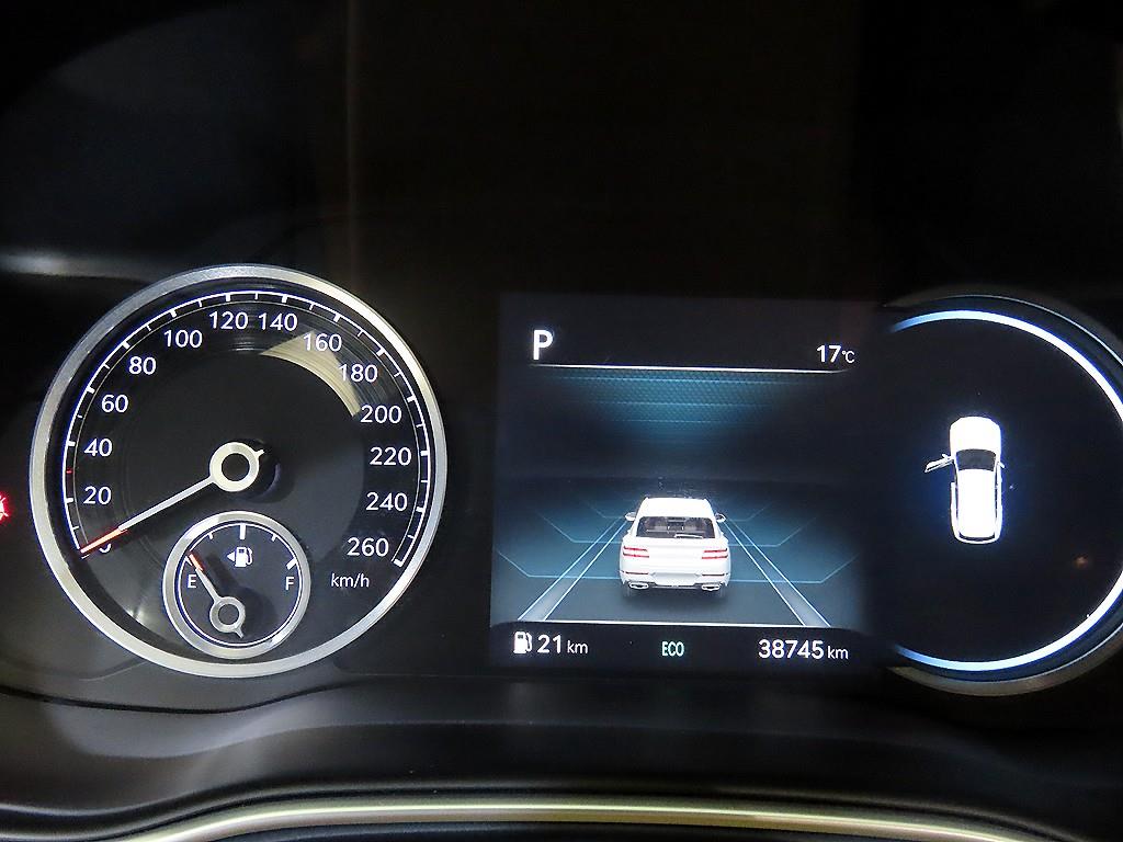 Genesis GV80 - Vista 9