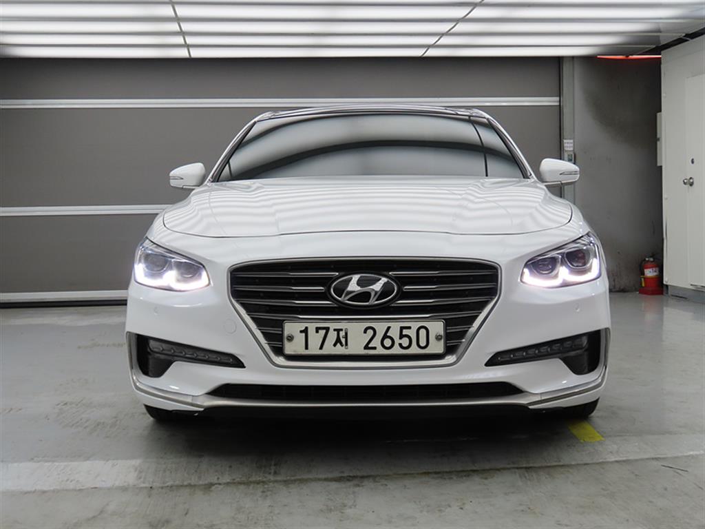 HYUNDAI Grandeur - Vista 2