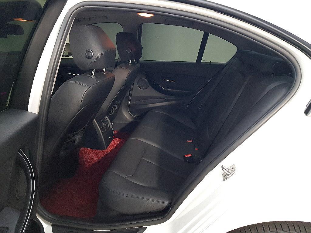 BMW 3 series - Vista 9