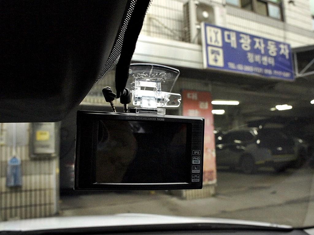 HYUNDAI Avante 2022 Blanco - Importación desde Corea - HF Imports Iquique - Foto 13