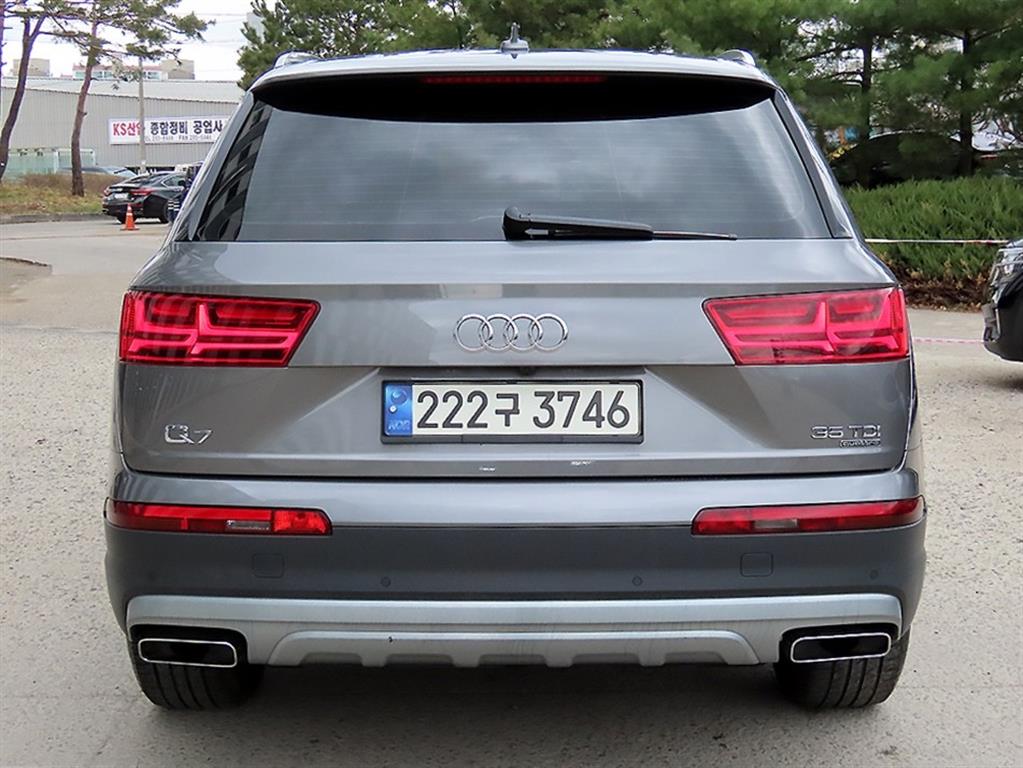 Audi Q7 - Vista 4