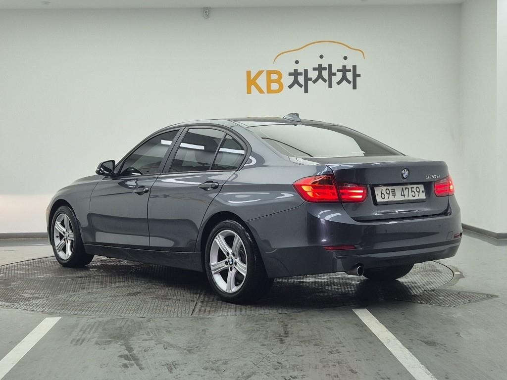 BMW 3 series - Vista 3