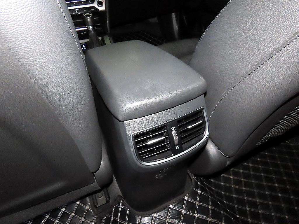 HYUNDAI Avante 2016 Blanco - Importación desde Corea - HF Imports Iquique - Foto 17