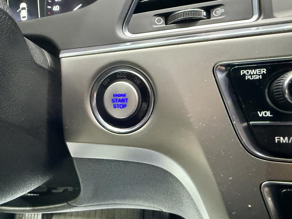 HYUNDAI Sonata - Vista 10