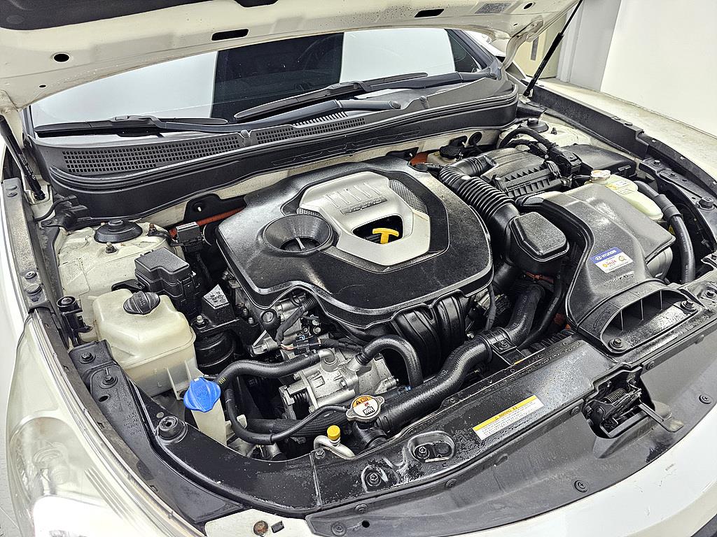 HYUNDAI Sonata - Vista 6