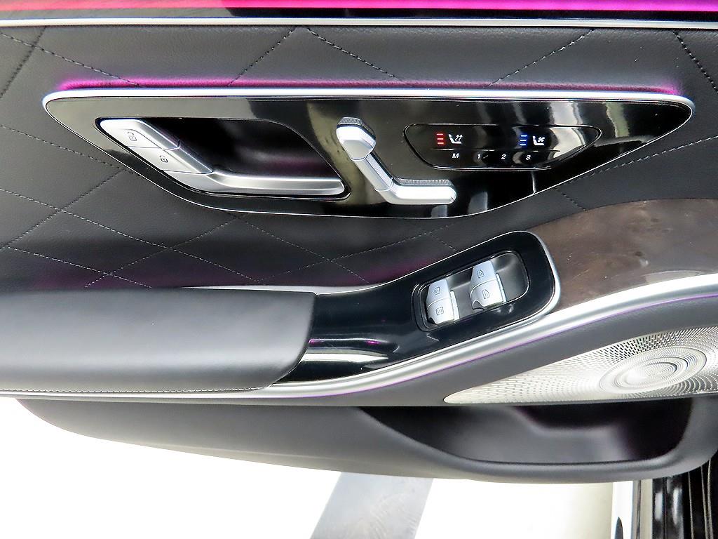 Mercedes Benz S Class - Vista 11