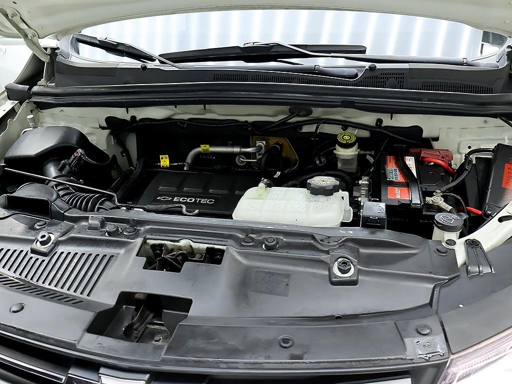 Chevrolet Trax 2018 Blanco - Importación desde Corea - HF Imports Iquique - Foto 7