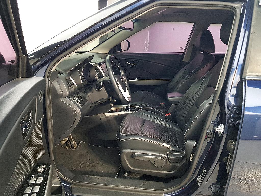 Ssangyong Tivoli - Vista 8