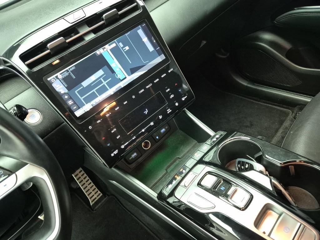 HYUNDAI Tucson - Vista 9