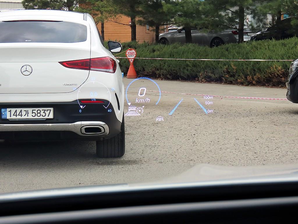 Mercedes Benz GLE Class - Vista 10