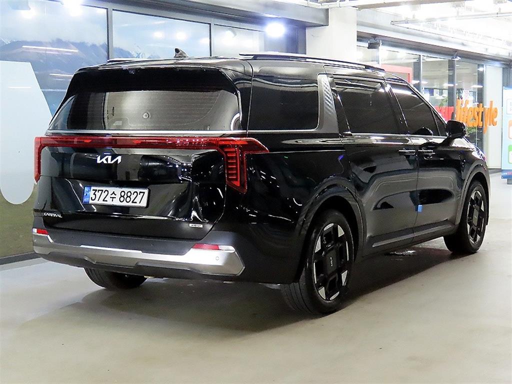 KIA Carnival - Vista 4