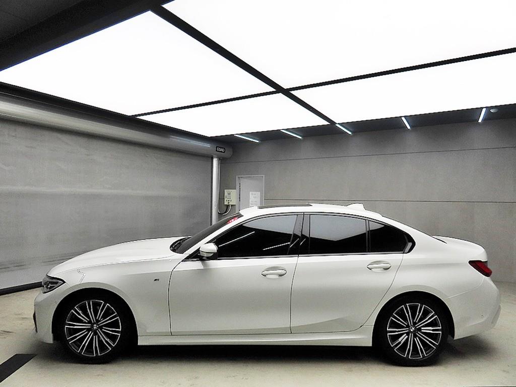 BMW 3 series - Vista 4