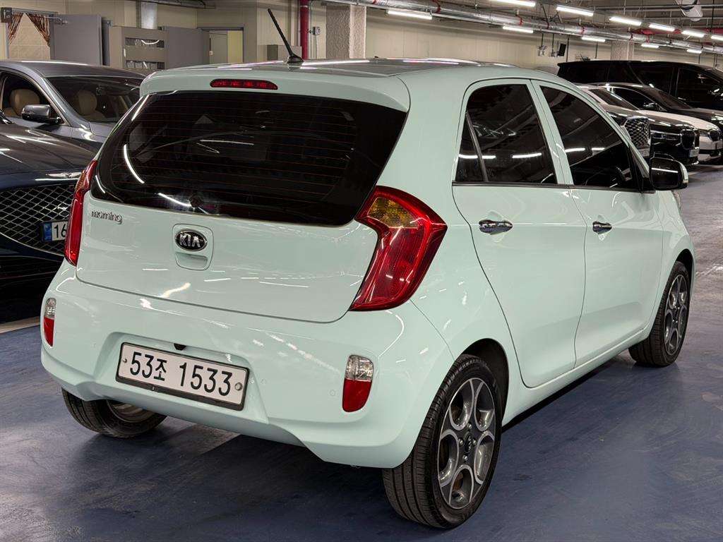 KIA Morning - Vista 6