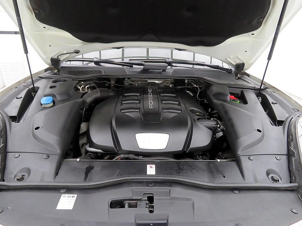 Porsche Cayenne 2017 Blanco - Importación desde Corea - HF Imports Iquique - Foto 17