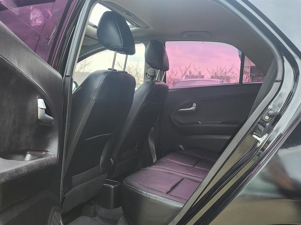 KIA Morning - Vista 8