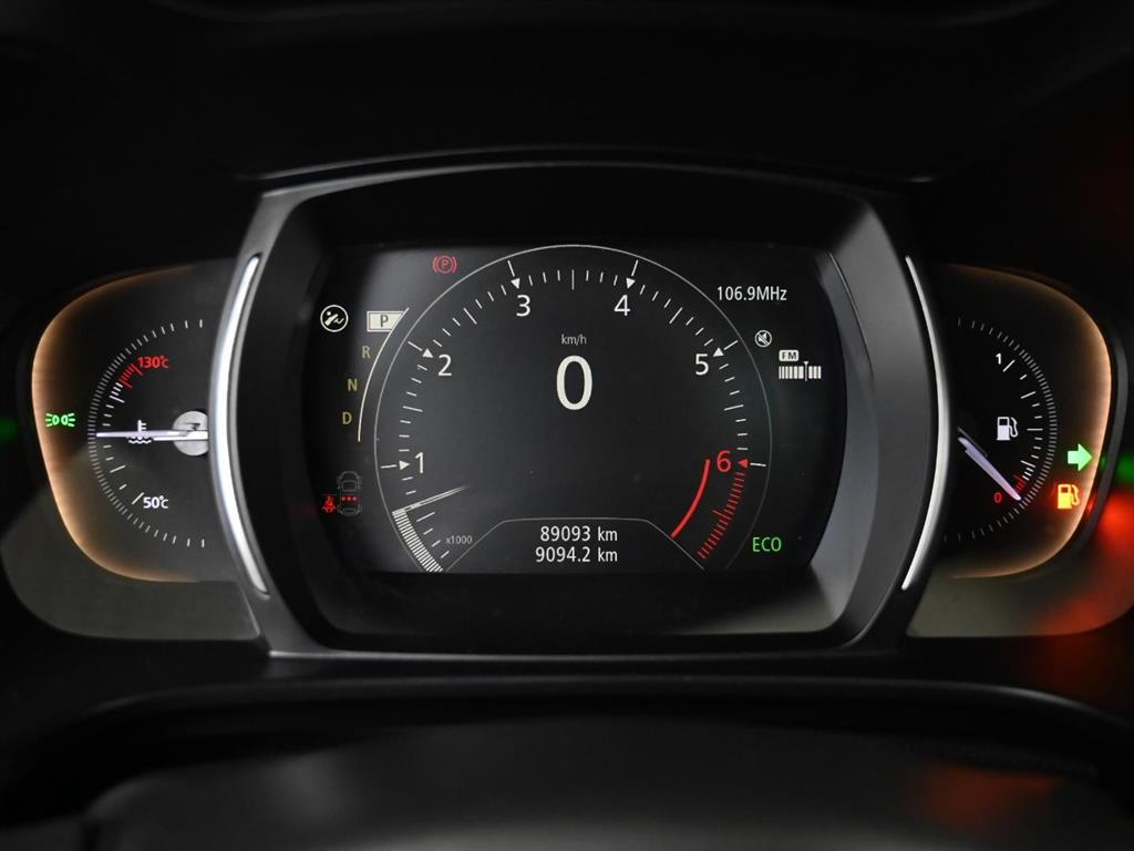 SAMSUNG QM6 - Vista 11