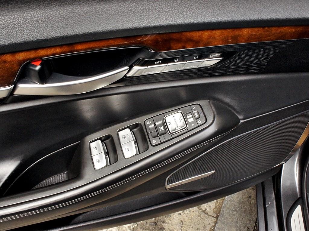 Genesis EQ900 2016 Negro - Importación desde Corea - HF Imports Iquique - Foto 12