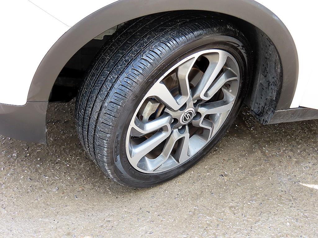 Ssangyong Tivoli 2016 Blanco - Importación desde Corea - HF Imports Iquique - Foto 19