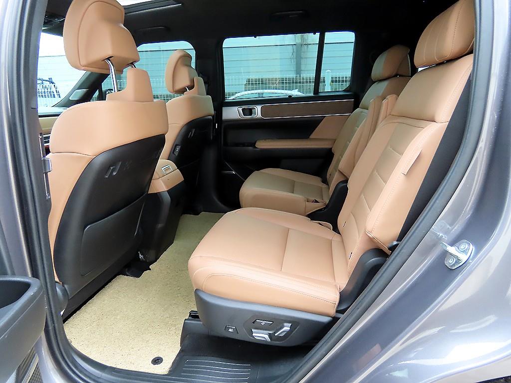 HYUNDAI Santa Fe - Vista 6