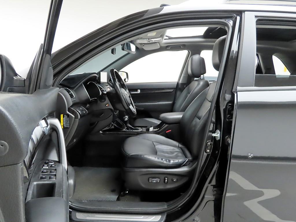 KIA Sorento - Vista 12