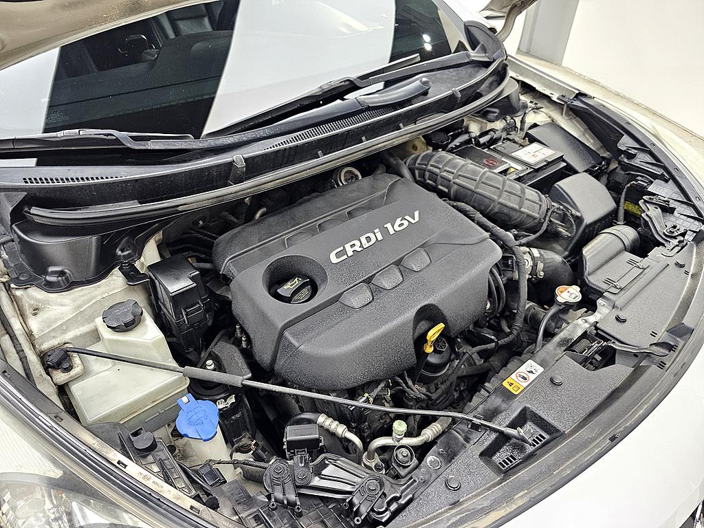 HYUNDAI i30 - Vista 6